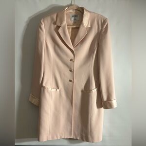 KASPER FOR A.S.L. VINTAGE HONGKONG MADE SOFT PINK WITH SATIN LONG JACKET SIZE 10